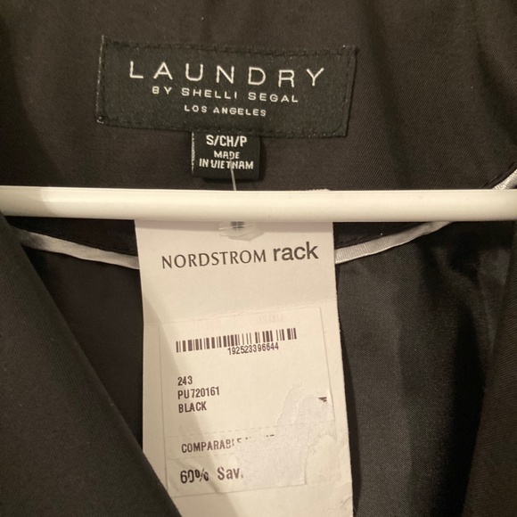 Laundry by Shelli Segal Double Breasted Fit and Flare Black Coat - Picture 4 of 4